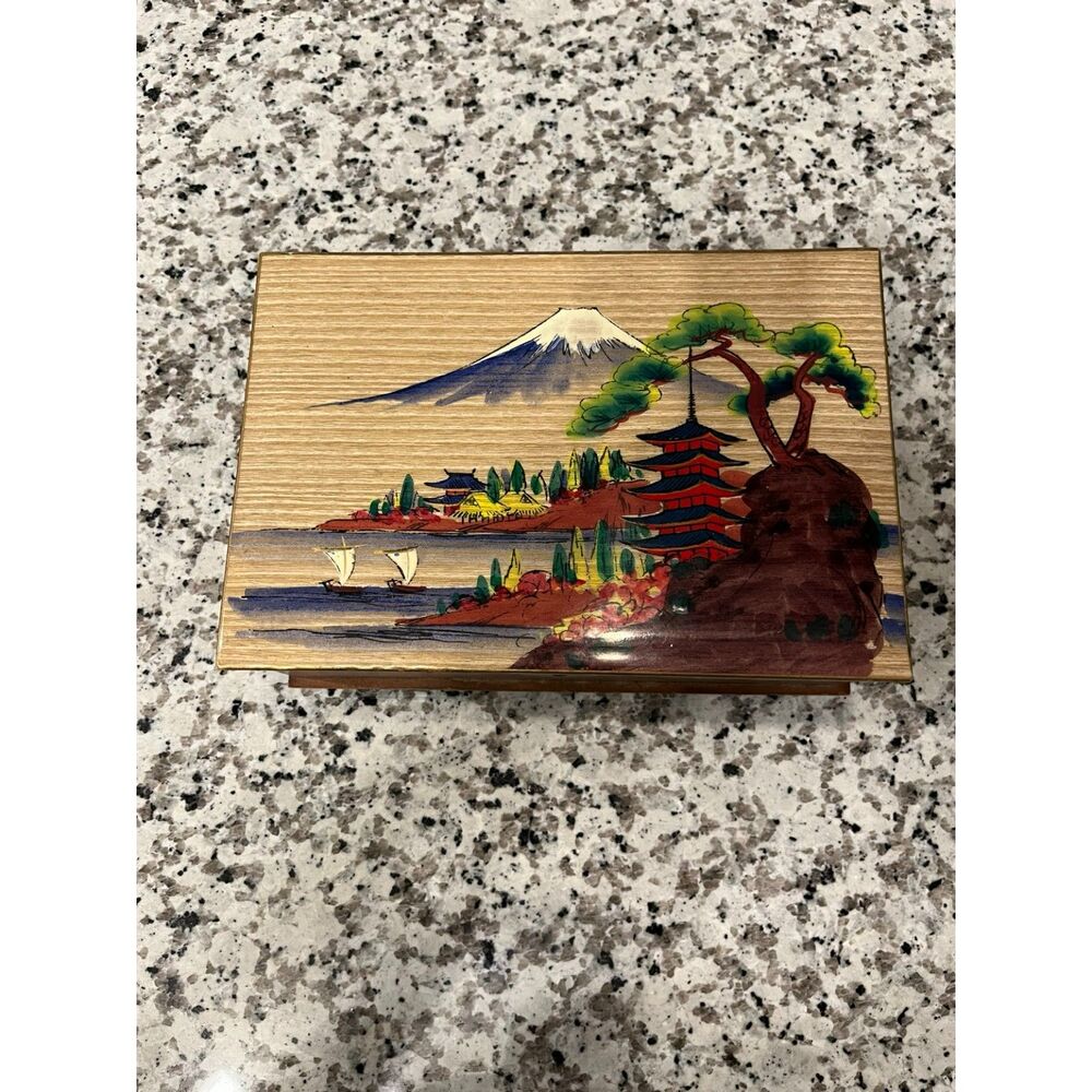 Working Vintage Japanese Scenic Wooden Music Box Jewelry Box Mirror Trinket Case